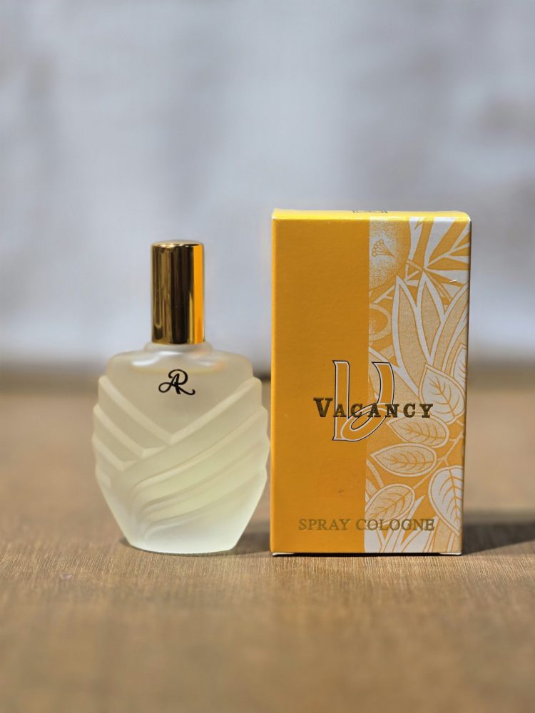 AR Vacancy Spray Cologne